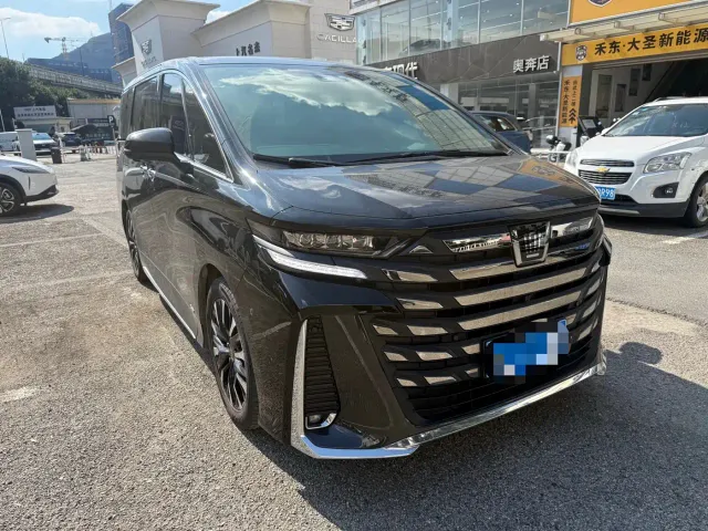 Toyota Vellfire — Фото автомобиля 3