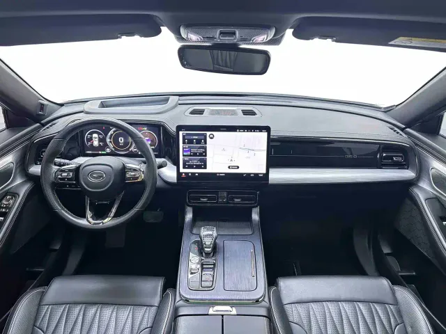 GAC Trumpchi GS8 — Фото автомобиля 10
