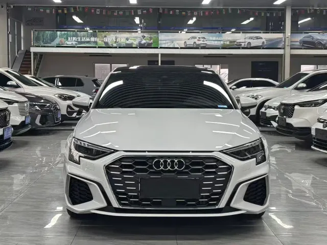Audi A3 — Фото автомобиля 3