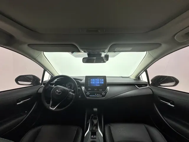 Toyota Corolla — Фото автомобиля 10