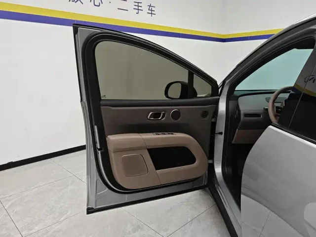 Li Auto i6 — Фото автомобиля 7