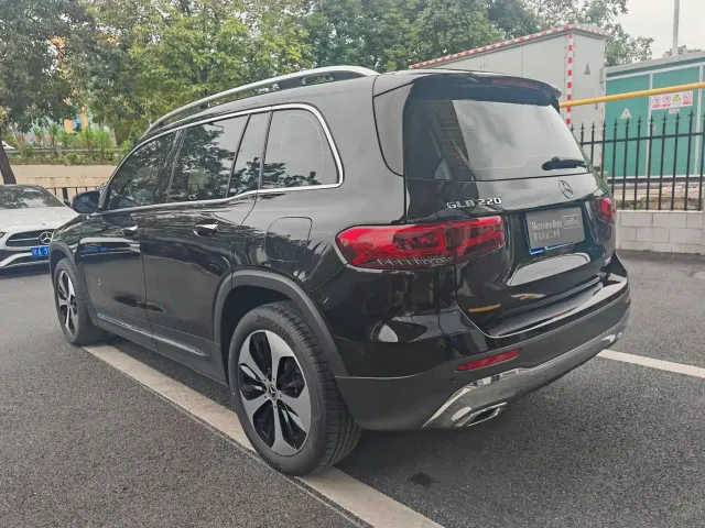 Mercedes-Benz GLB-Class — Фото автомобиля 16