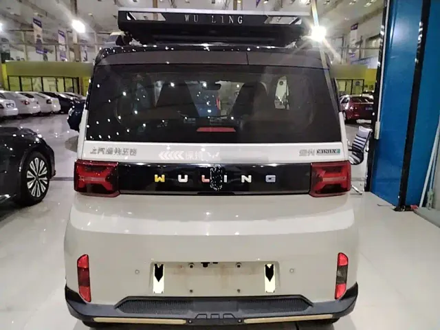 Wuling Hongguang Mini EV — Фото автомобиля 5