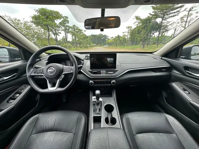 Nissan Teana — Фото автомобиля 14