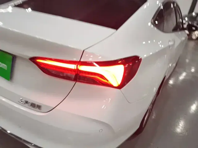 Buick Verano — Фото автомобиля 7