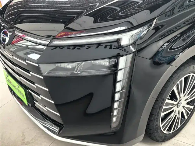 GAC Trumpchi E8 — Фото автомобиля 5