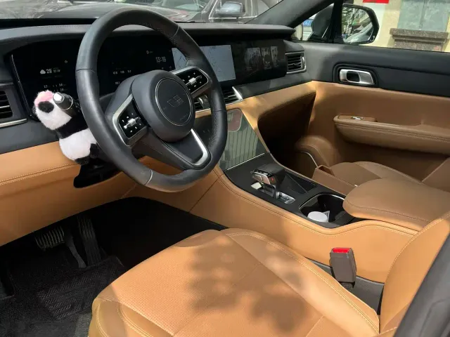 Li Auto ONE — Фото автомобиля 6