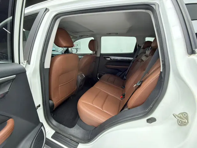 Geely Vision X6 — Фото автомобиля 14