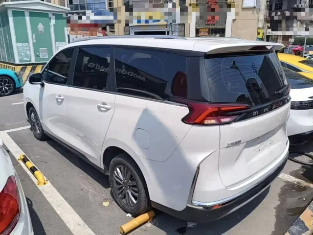 Maxus G50 PHEV — Фото автомобиля 4