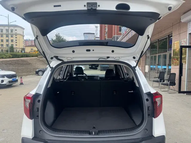 Kia Seltos — Фото автомобиля 7