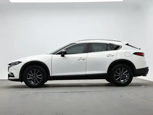 Mazda CX-4 — Фото автомобиля 6