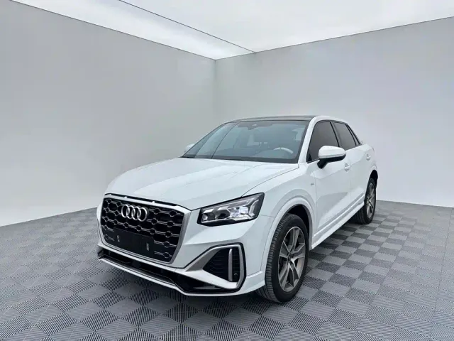 Фотография автомобиля — Audi Q2L