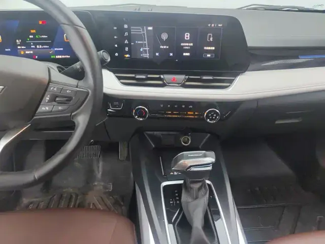 Chevrolet Monza — Фото автомобиля 13