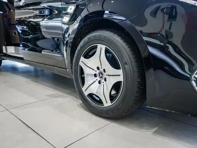 Mercedes-Benz Vito — Фото автомобиля 9