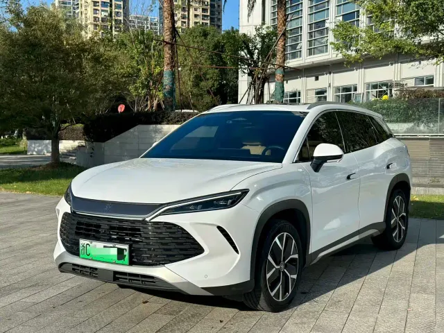 Фотография автомобиля — BYD Song L DM-i
