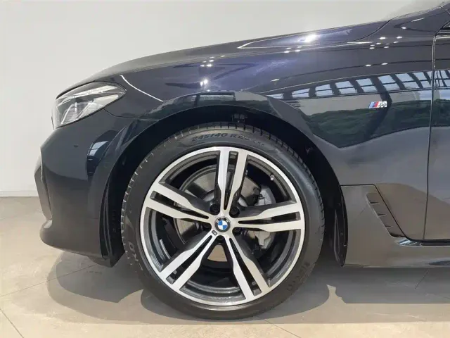 BMW 6 Series Gran Turismo — Фото автомобиля 18
