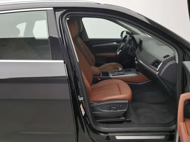 Audi Q5L — Фото автомобиля 23