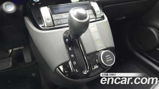 Hyundai Casper Casper Inspiration — Фото автомобиля 9