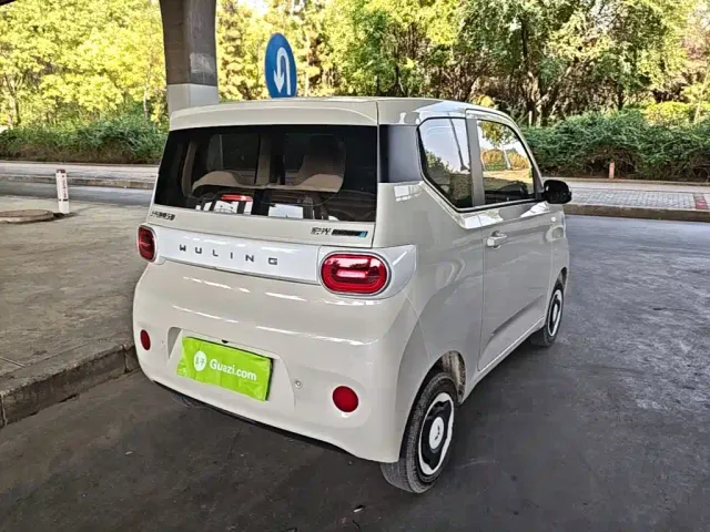 Wuling Hongguang Mini EV — Фото автомобиля 6