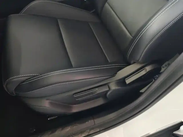 Geely Binyue — Фото автомобиля 9
