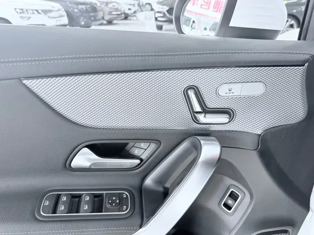 Mercedes-Benz A-Class — Фото автомобиля 8