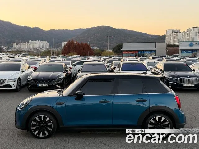 Mini Cooper — Фото автомобиля 5