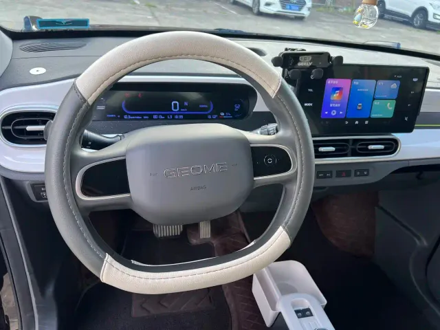 Geely Panda — Фото автомобиля 7