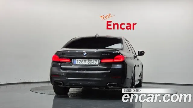 BMW 5 Series G30 — Фото автомобиля 4