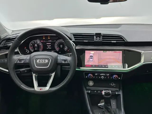 Audi Q3 Sportback — Фото автомобиля 10