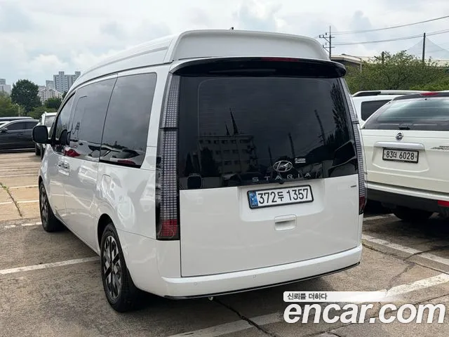 Hyundai Staria Staria 4WD Lounge 9 мест — Фото автомобиля 4