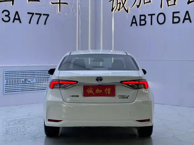 Toyota Corolla — Фото автомобиля 5