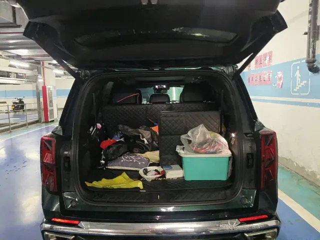 GAC Trumpchi GS8 — Фото автомобиля 5