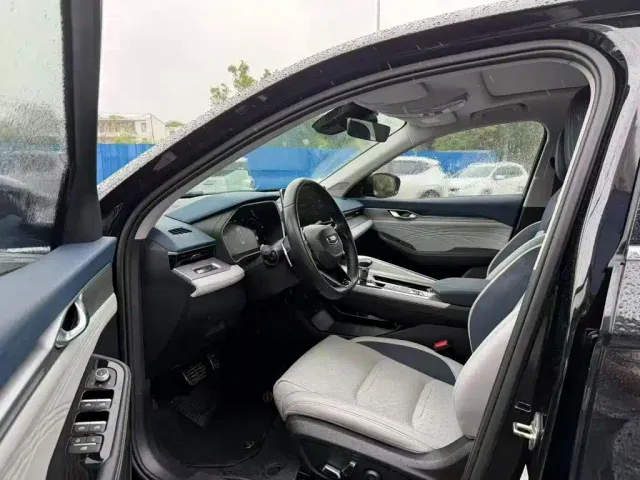 Geely Xingrui — Фото автомобиля 13