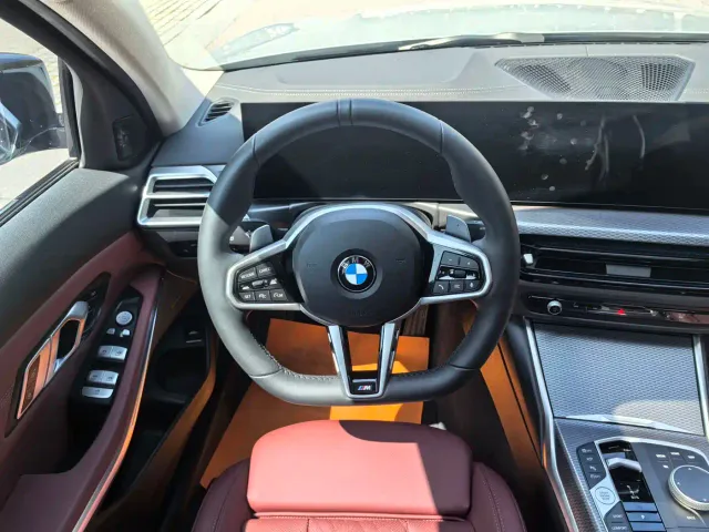 BMW 3 Series — Фото автомобиля 9