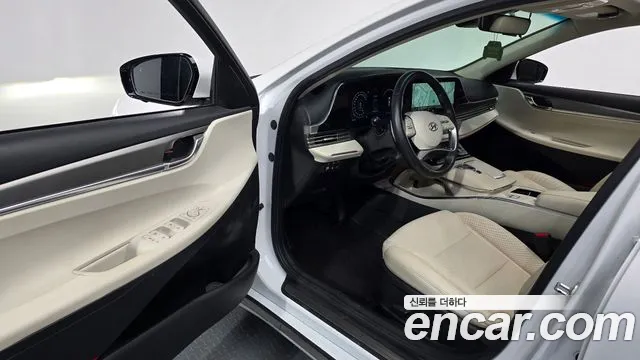 Hyundai Grandeur Новый Grandeur IG — Фото автомобиля 10