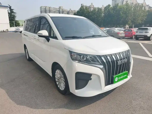 BAW Ruisheng Ace M7 — Фото автомобиля 3