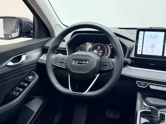 Geely Xingrui — Фото автомобиля 10