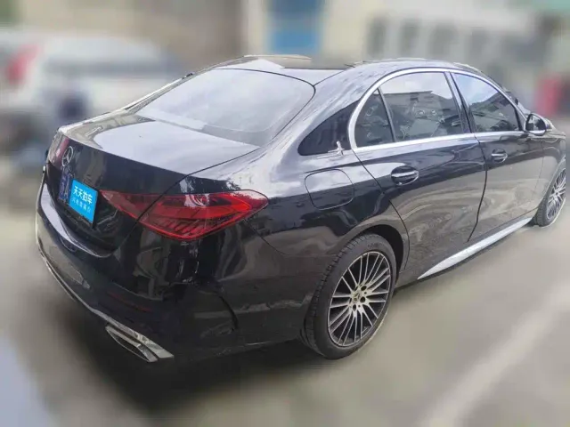 Mercedes-Benz C-Class — Фото автомобиля 2