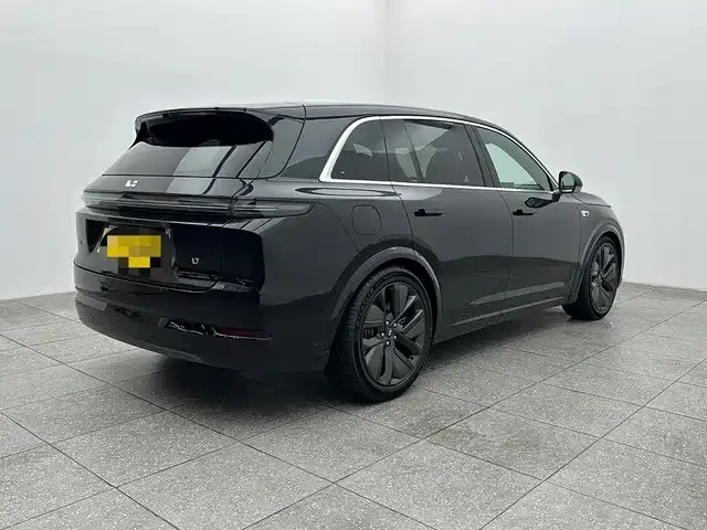 Li Auto L7 — Фото автомобиля 6