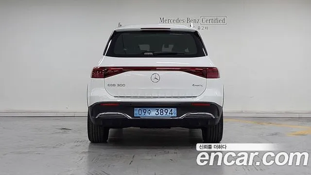 Mercedes-Benz EQB X243 — Фото автомобиля 4