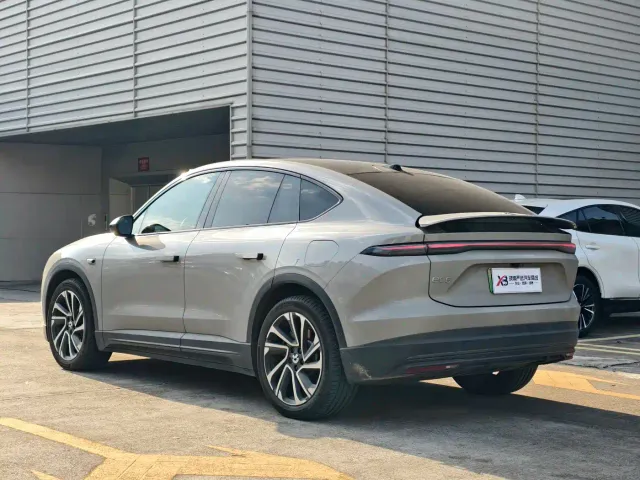 NIO NIO EC6 2024 75kWh — Фото автомобиля 6