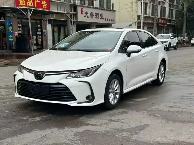 Фотография автомобиля — Toyota Corolla