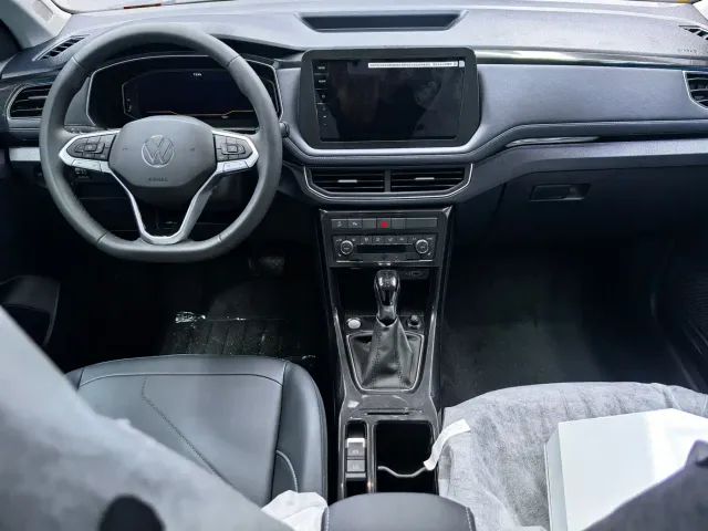Volkswagen Tharu — Фото автомобиля 13