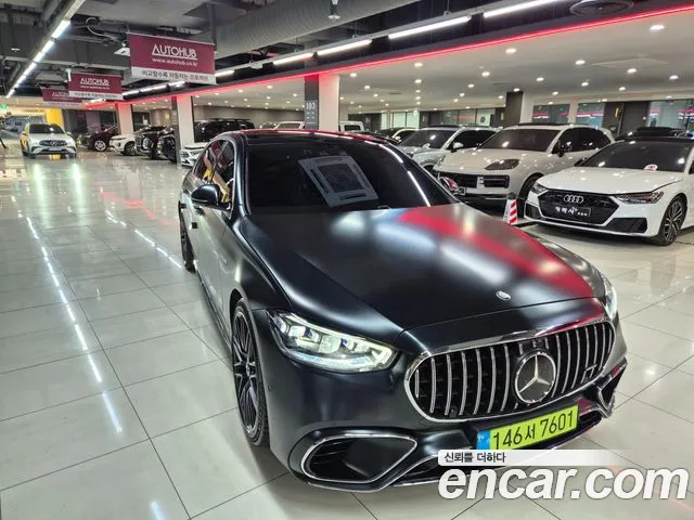 Mercedes-Benz S-Class — Фото автомобиля 3