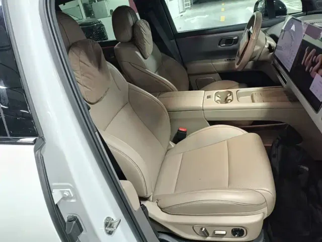 Li Auto i6 — Фото автомобиля 24