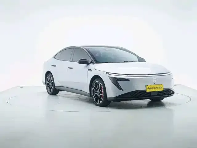Nissan N7 — Фото автомобиля 9