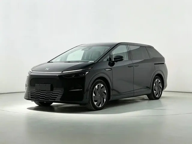 Фотография автомобиля — Xpeng X9