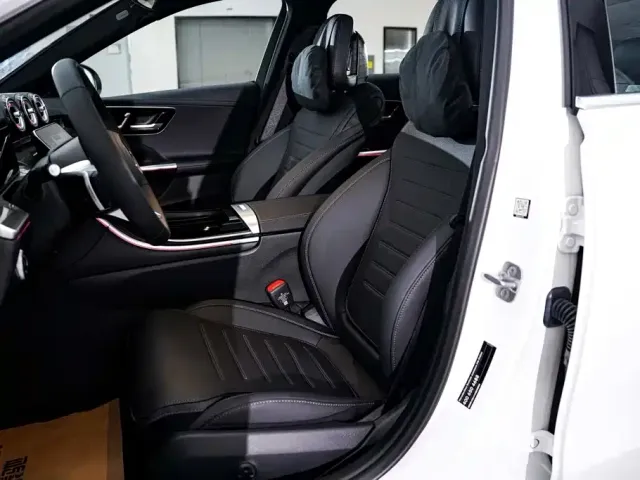 Mercedes-Benz Mercedes-Benz C-Class 2025 Facelift C 260 L Sport Edition — Фото автомобиля 18