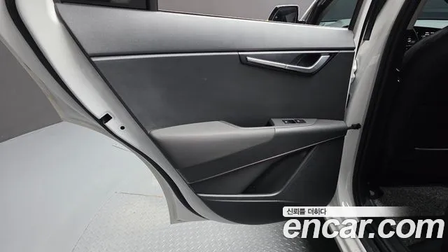 Kia Niro Niro (New) — Фото автомобиля 14