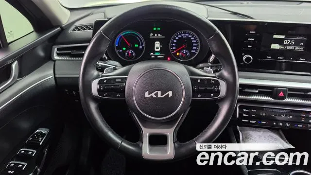 Kia K5 Generation 3 — Фото автомобиля 13